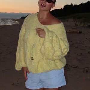 Nonna banana yellow sweater